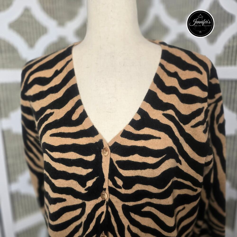 Nina Leonard Dress Black & Tan Lambswool Angora Animal Print Cardigan Size M - Picture 3 of 8